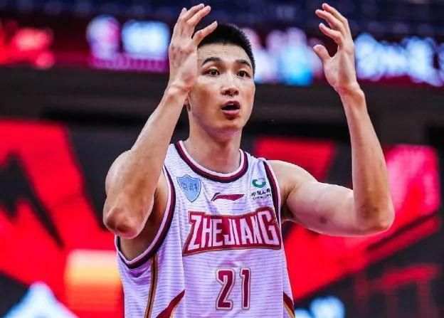 他揉捏她两乳不停呻吟在线播放